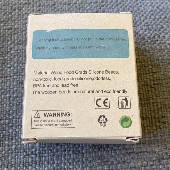 Baby Teether Nursing Bracelet - Picture 2 of 3